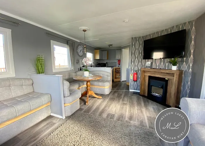 Promenade 566, Direct Beach Access, Close To Fantasy Island, Wifi, Pet Friendly - Meadow Lakes Caravan & Lodge Hire